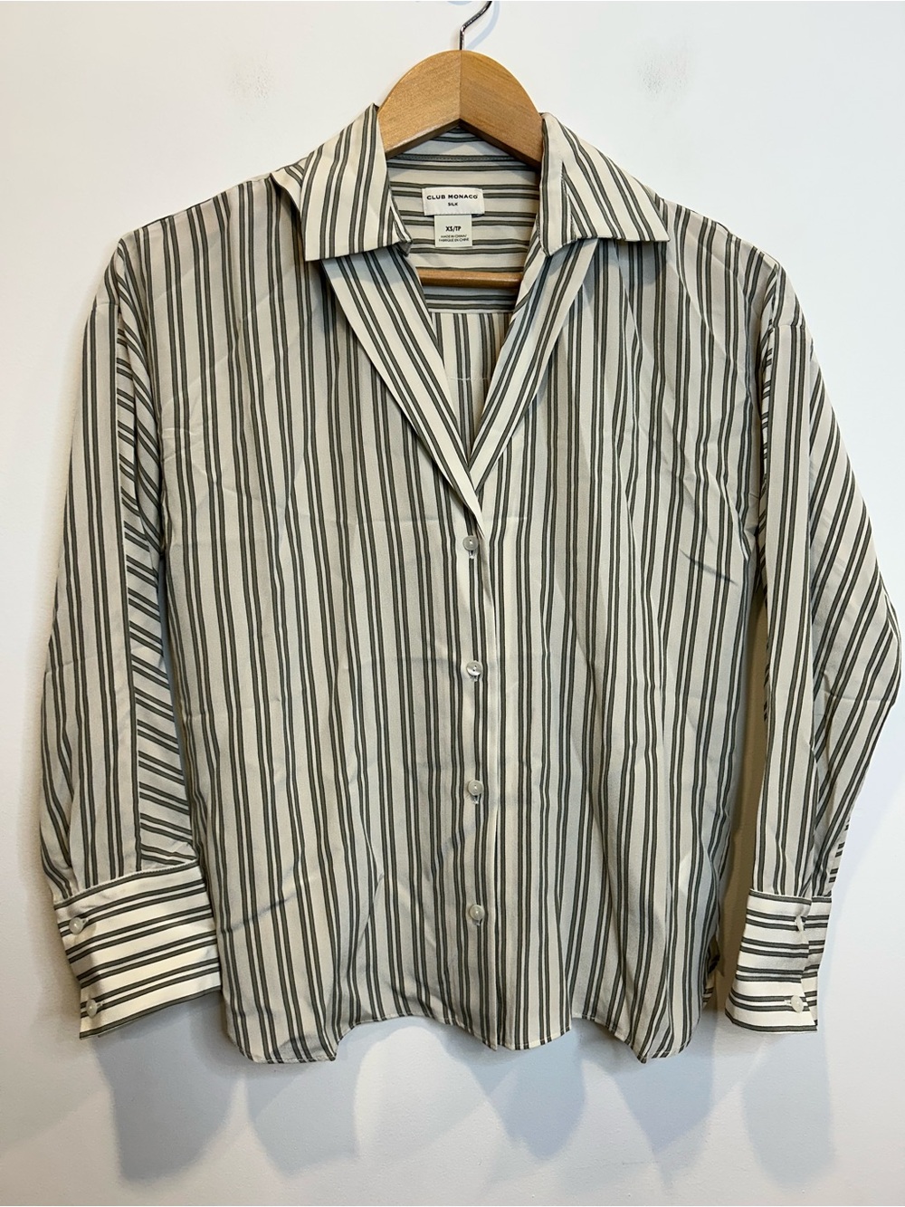 Club Monaco Silk Striped Button Up Shirt White Green